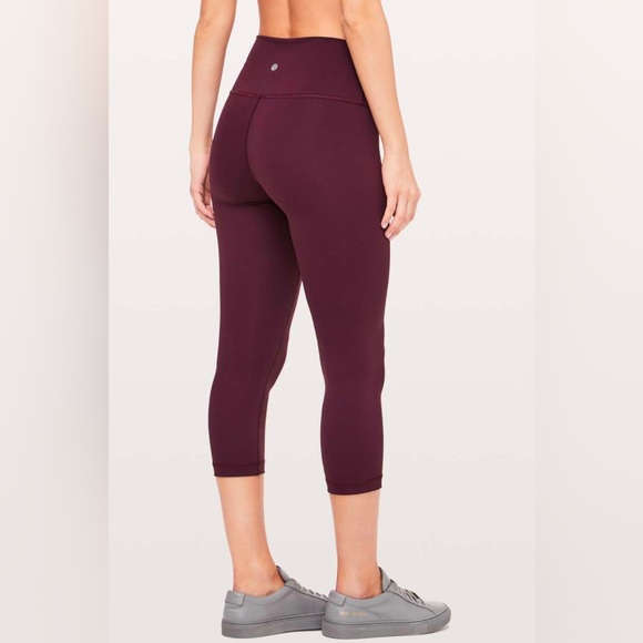Lululemon Wunder Under High Rise Crop 21” Maroon Burgundy Size 10 - Picture 2 of 7